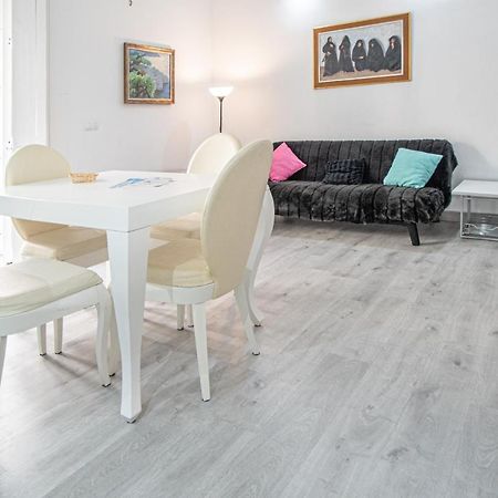 Apartamento El Cobijo De Cadiz Bagian luar foto