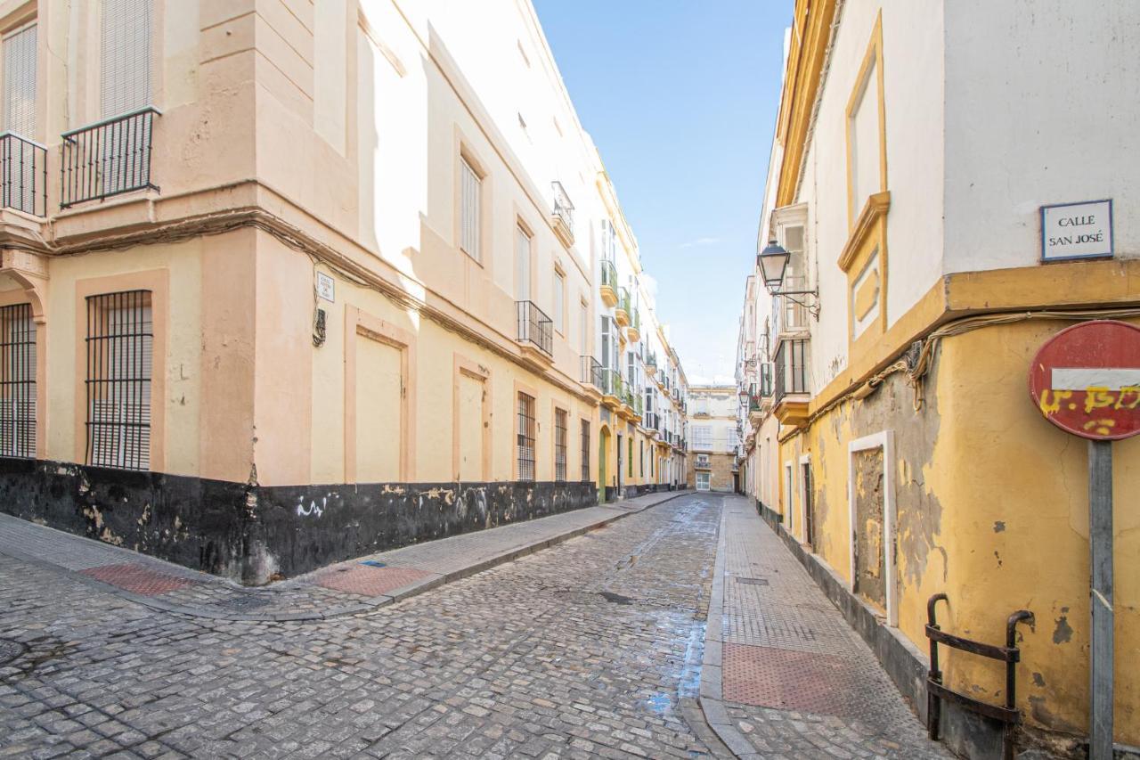 Apartamento El Cobijo De Cadiz Bagian luar foto